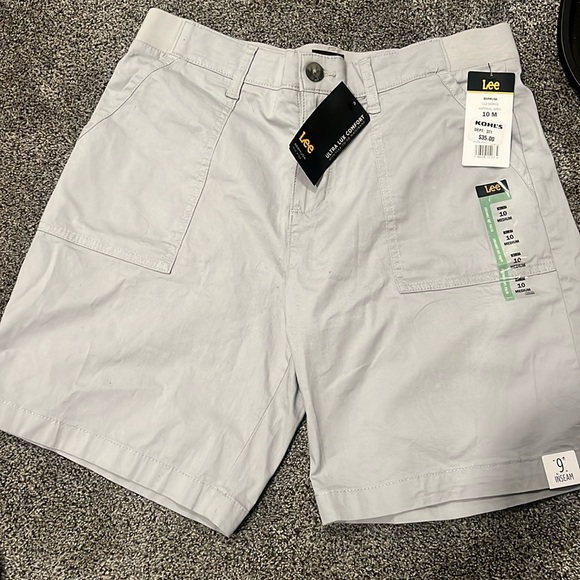 Woman Lee Jean Shorts - Picture 1 of 3